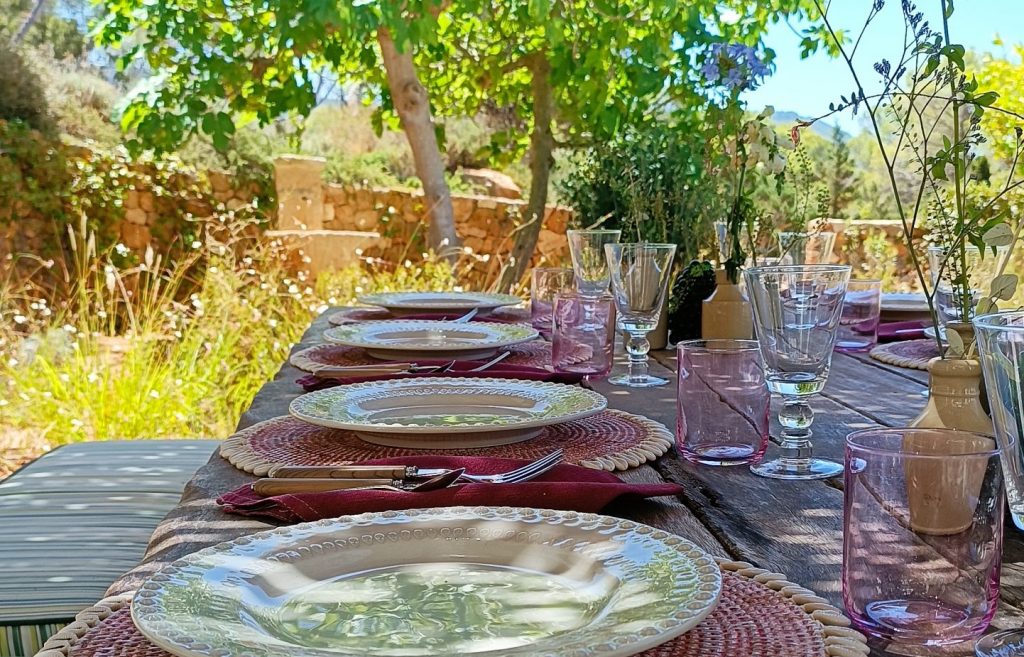 Mesa de picnic puesta